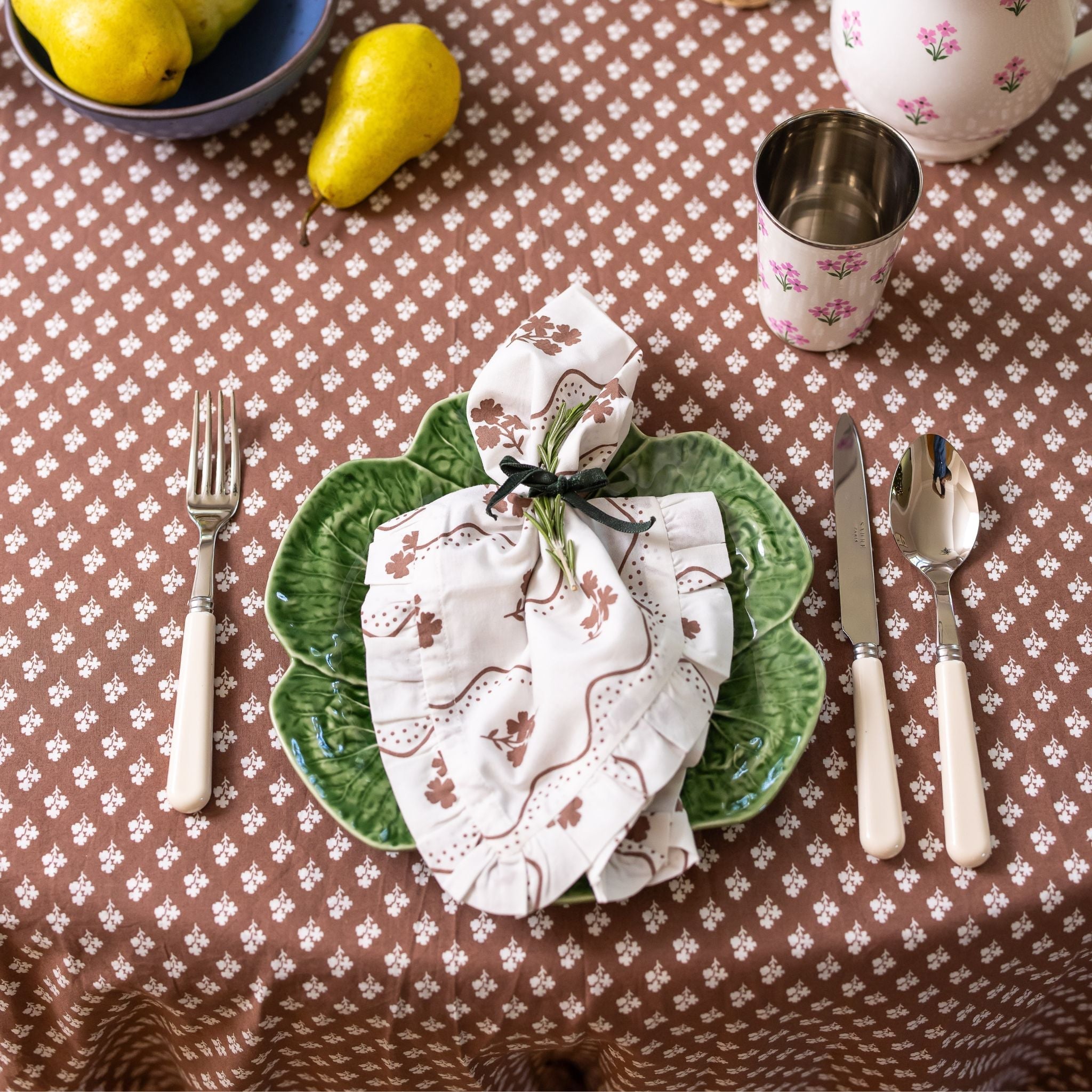 Beatrice Chocolate Ruffled Napkins - Set of 4